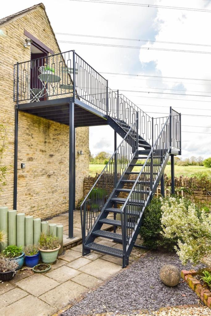شقة The Lookout At Cloatley Meadow Hankerton المظهر الخارجي الصورة